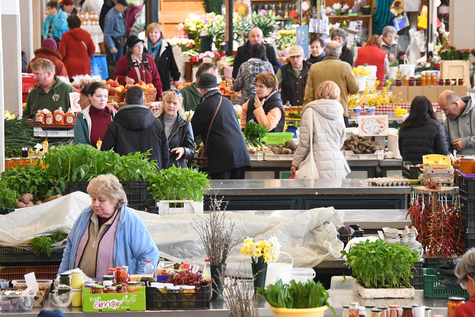 Húsvét előtti körkép a Városi Piacon